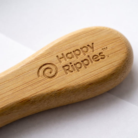 eco-friendly bamboo brush reducing hair breakage